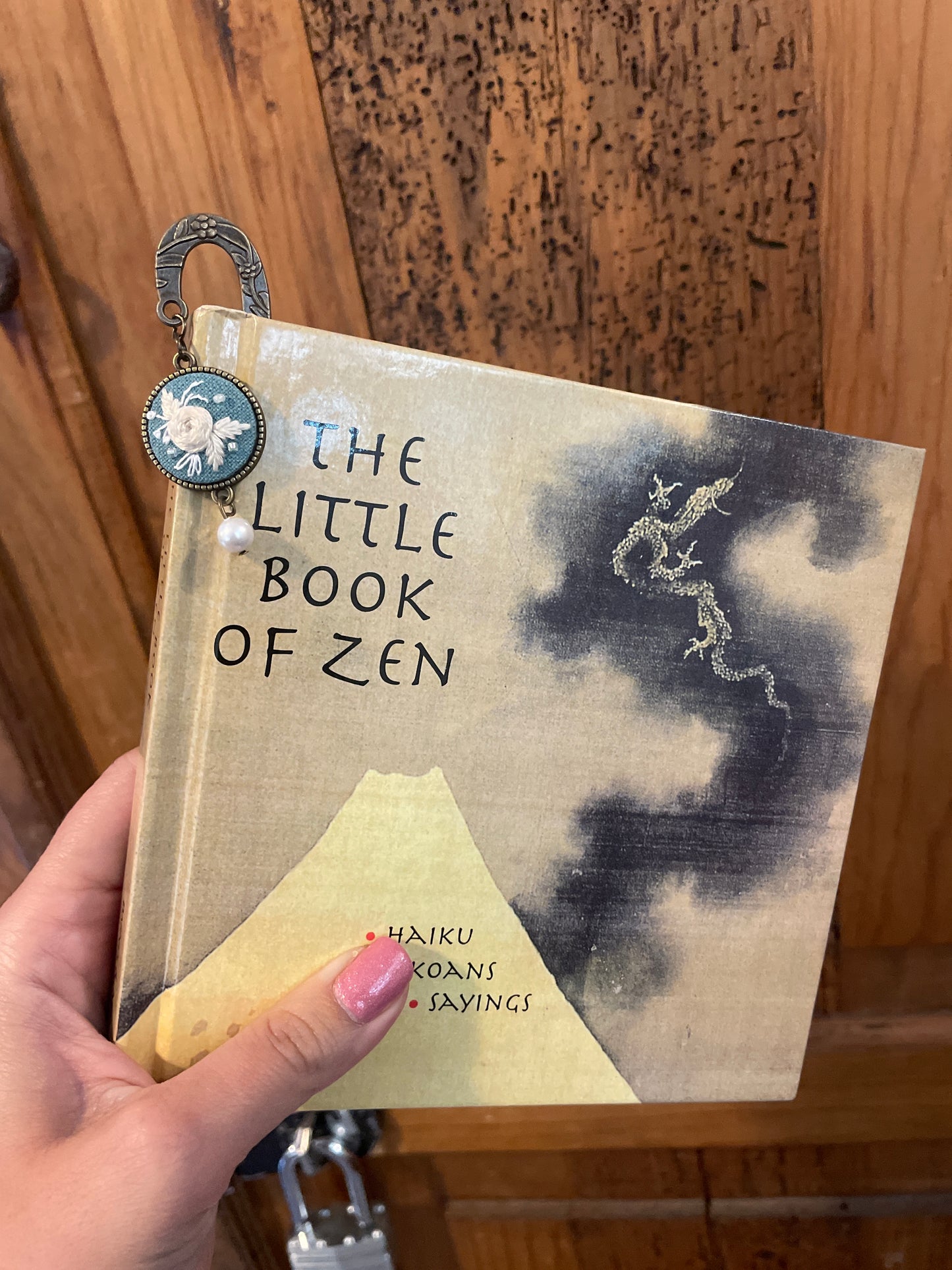 Blue Victorian Cameo Style Bookmark
