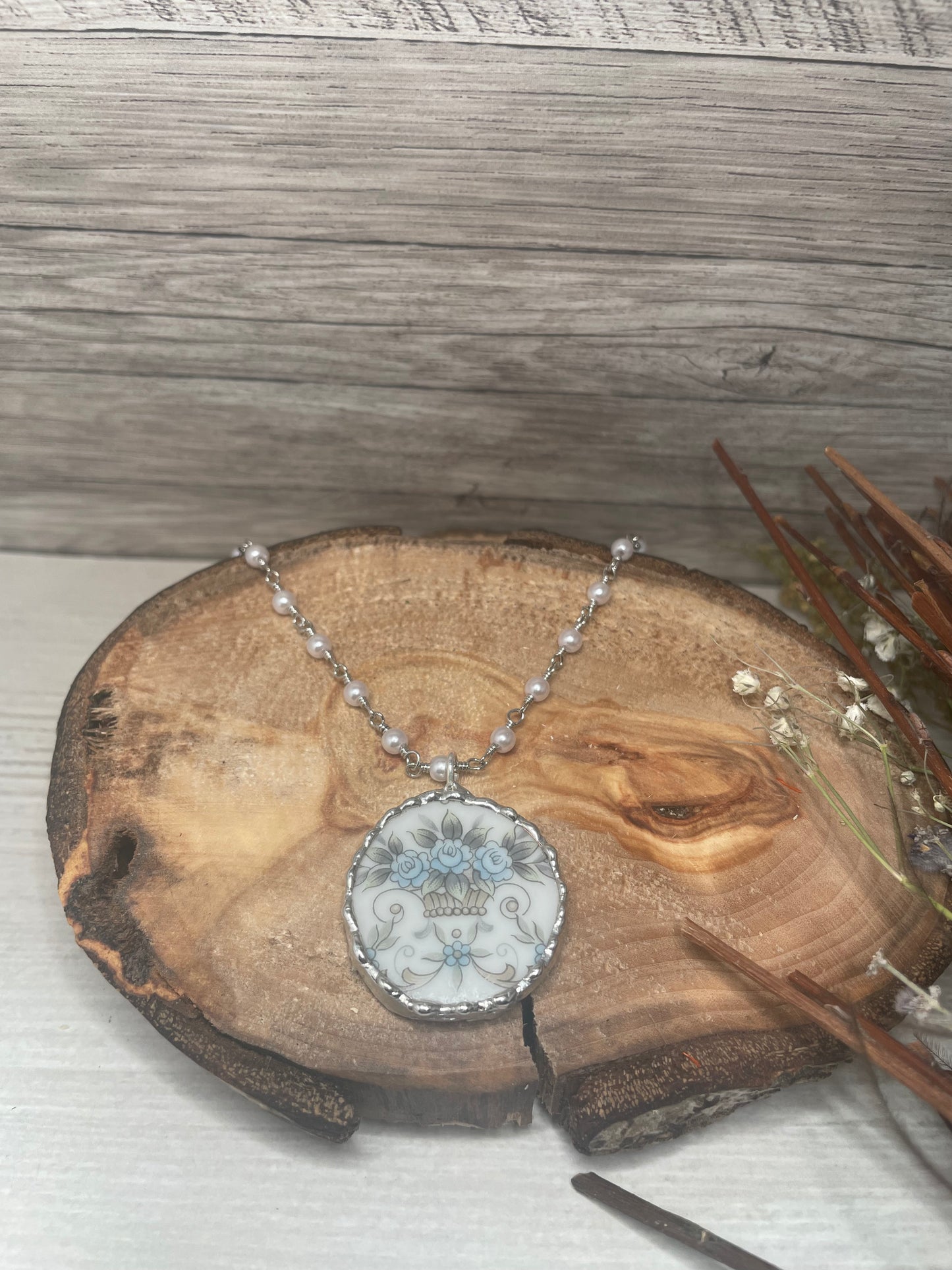 Noritake White/Blue China Necklace