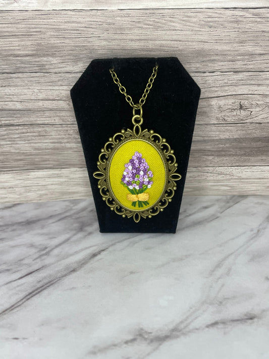 Purple Breath Bouquet Necklace
