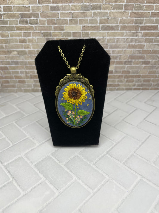 Lazy Daisy Sunflower Embroidered Necklace